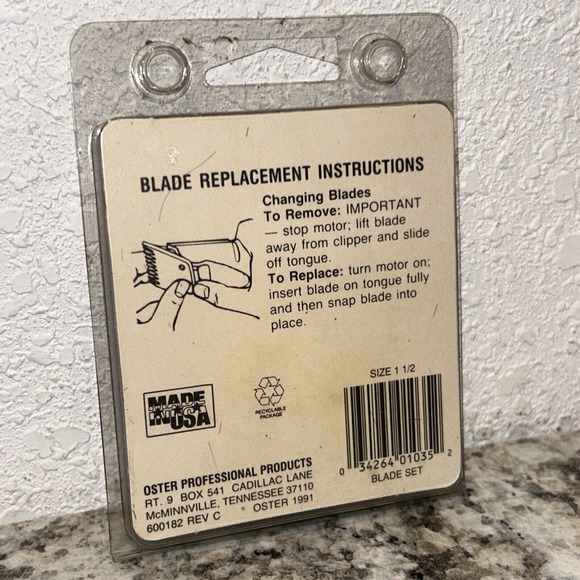 Oster Professional Detachable Clipper Replacement Blade‎ 918-11 Size #1 1/2 B3 - Picture 2 of 3